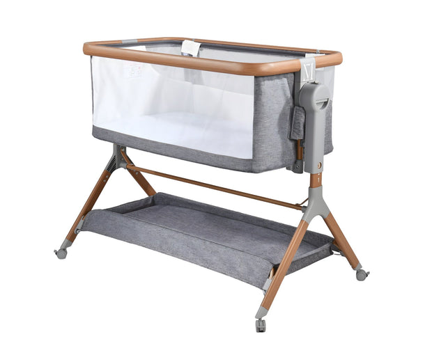 עריסה נצמדת (מתחברת)למיטת ההורים על גלגלים 3 ב 1 מיני גו דלוקס אייר- minigo DELUXE AIR צבע: אפור בשילוב דמוי עץ