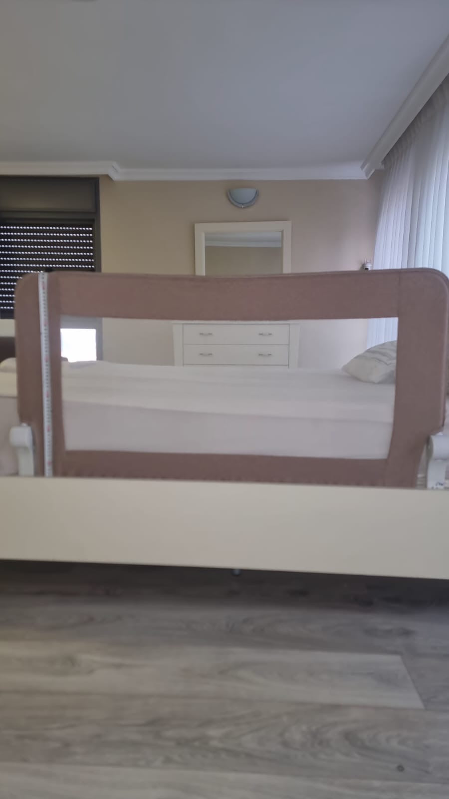 מגן מיטה רחב במיוחד ומגיע ל 150 ס