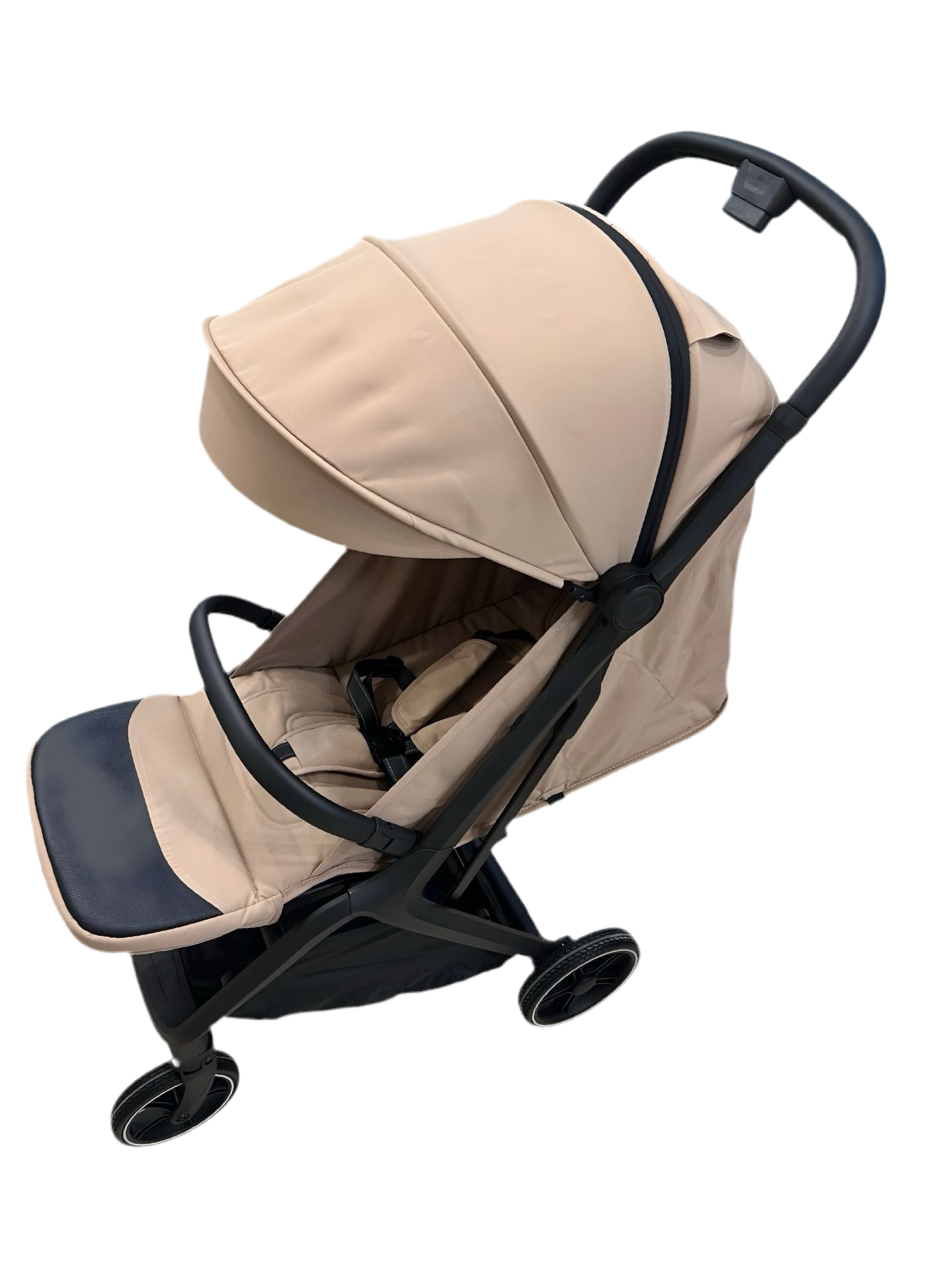 טיולון מיניגו קליק אוטומט minigo click צבע:חום (בז')