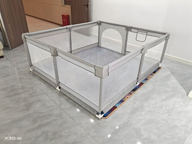 מתחם / גדר פעילות כולל כדורים מתנה